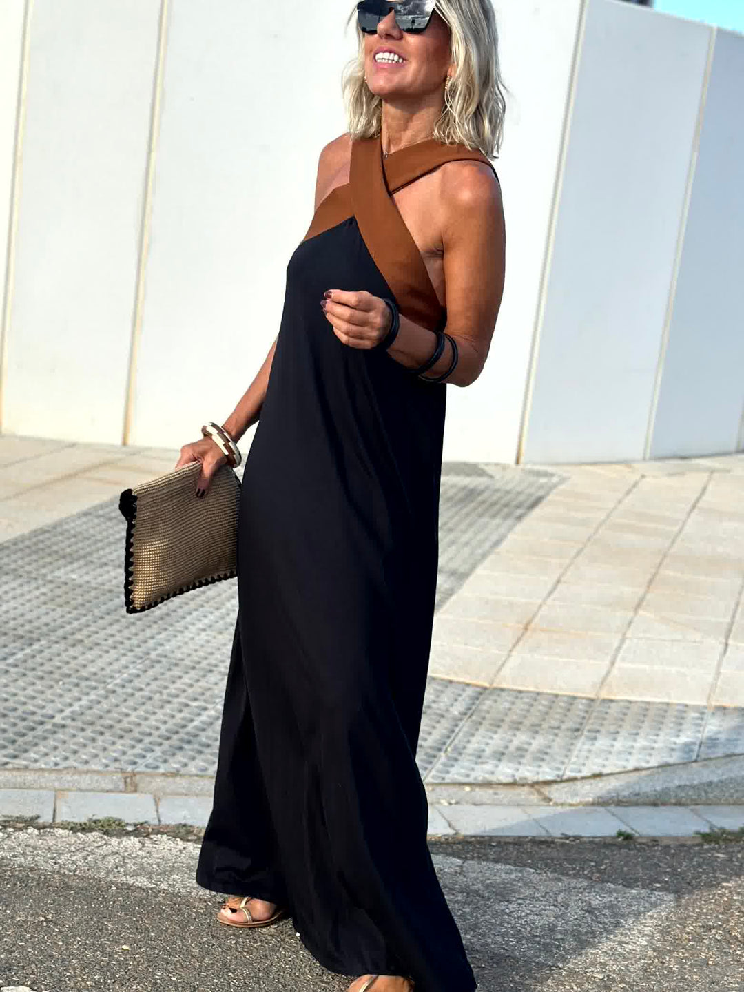 SIENNA | ELEGANTES KLEID MIT OFFENEM RÜCKEN