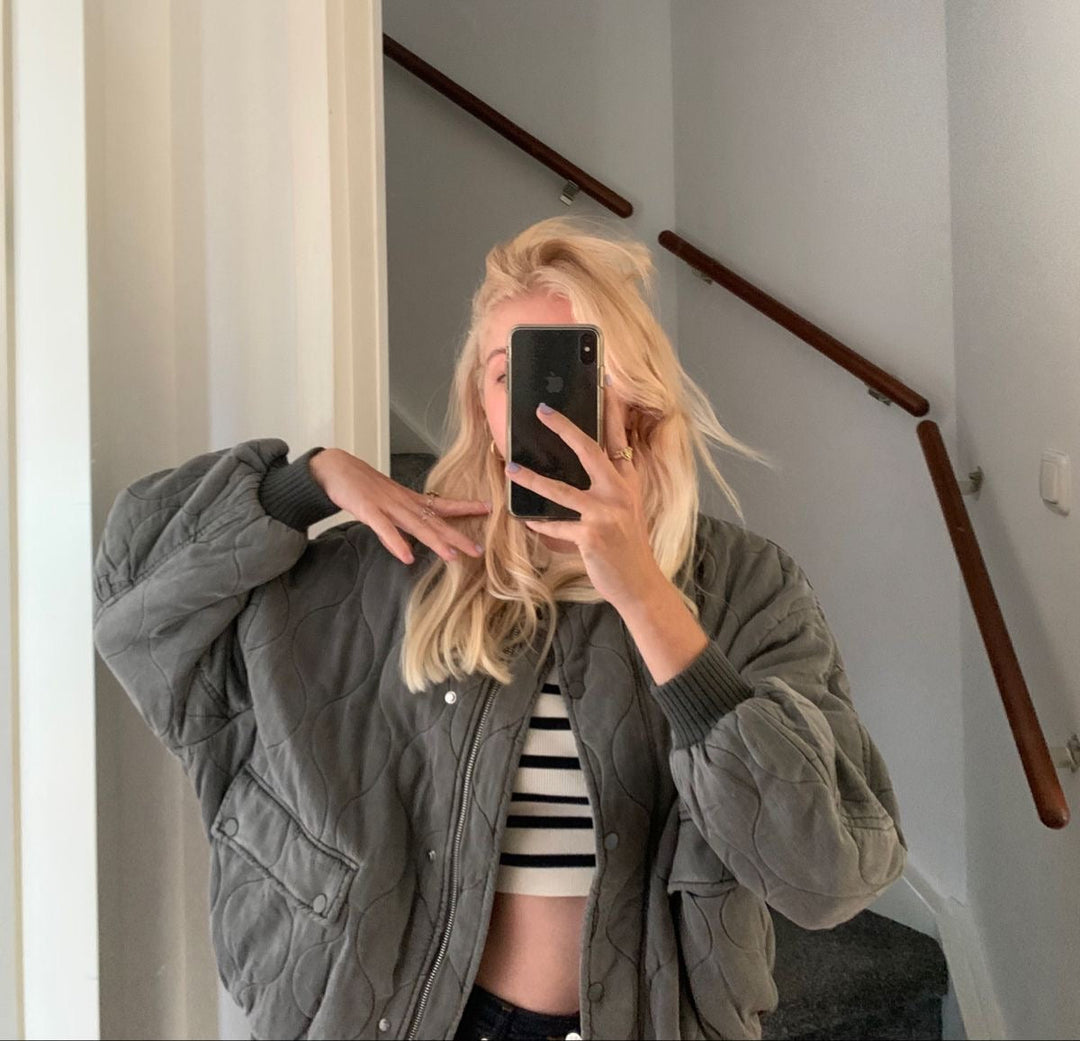 Elena | Lässige Damen-Bomberjacke mit Charme