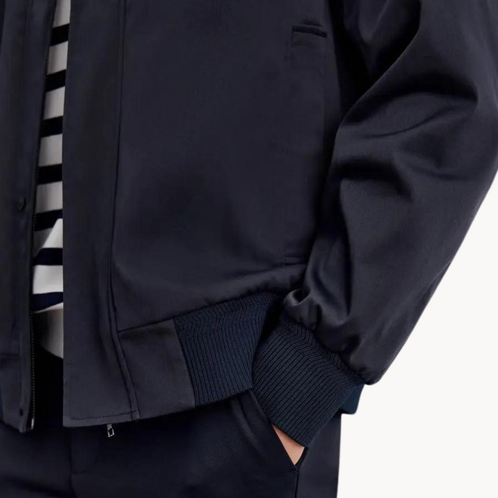 Lukas | This Vielseitige Herrenjacke aus robustem Material