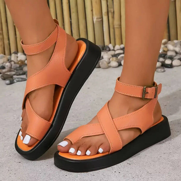 Rosalie | Elegante Damen Sandalen Zehensteg Design
