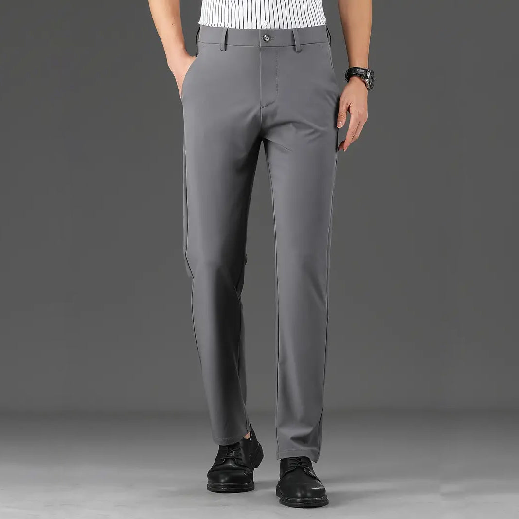 L'Essentiel Office-Hose von Charles Harrington