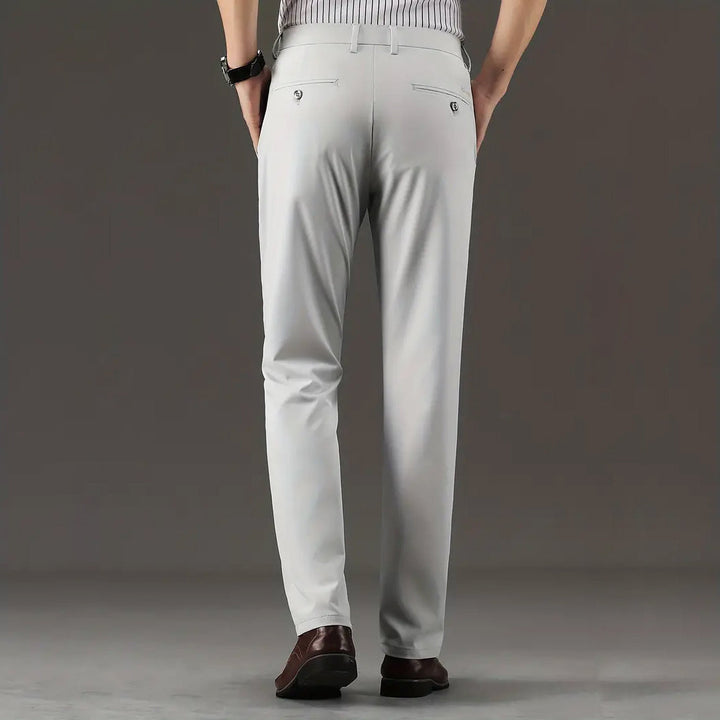 L'Essentiel Office-Hose von Charles Harrington