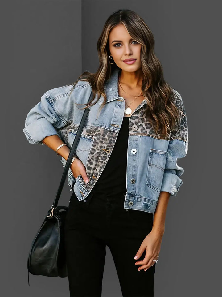 Stella | Jeansjacke mit trendigem Leopardenmuster