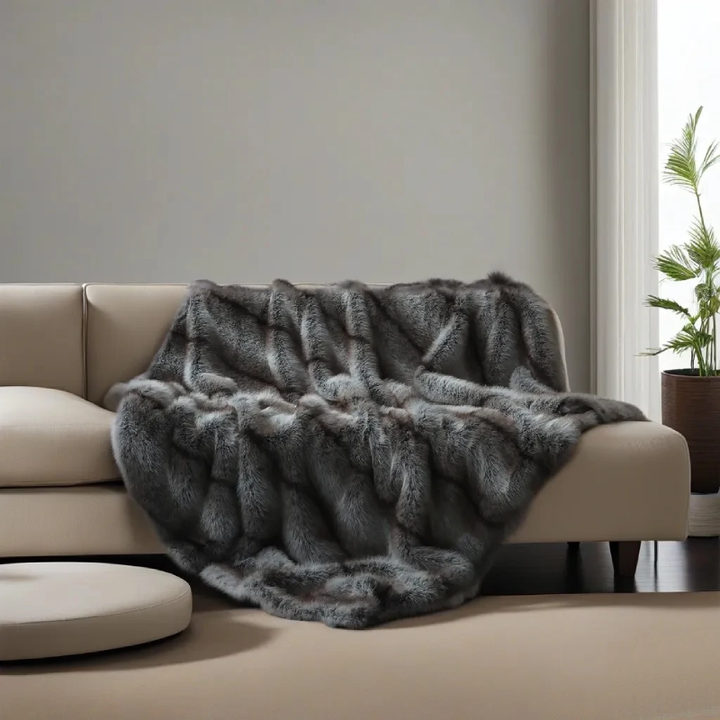 Luxusdecke | Flauschige Marshmallow-Faux-Variante