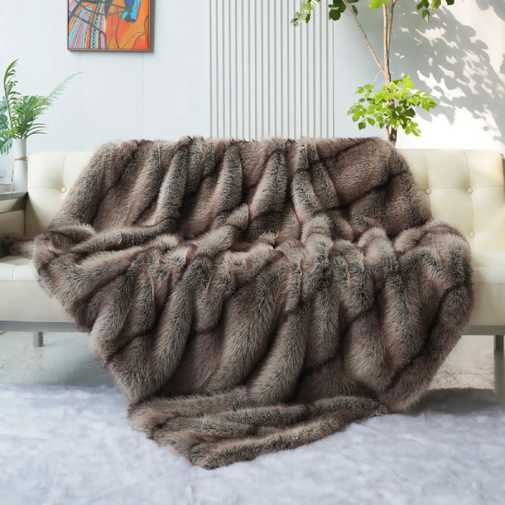 Luxusdecke | Flauschige Marshmallow-Faux-Variante