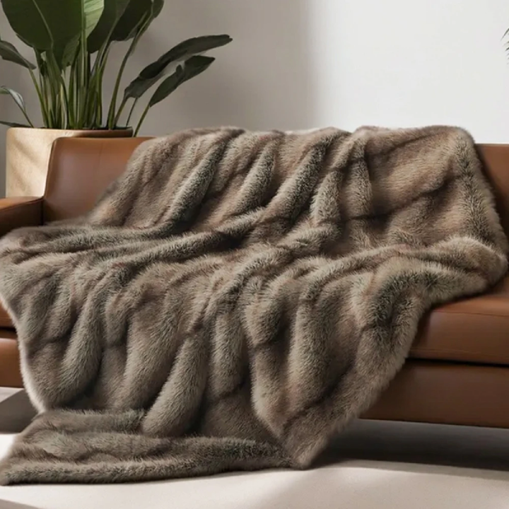 Luxusdecke | Flauschige Marshmallow-Faux-Variante
