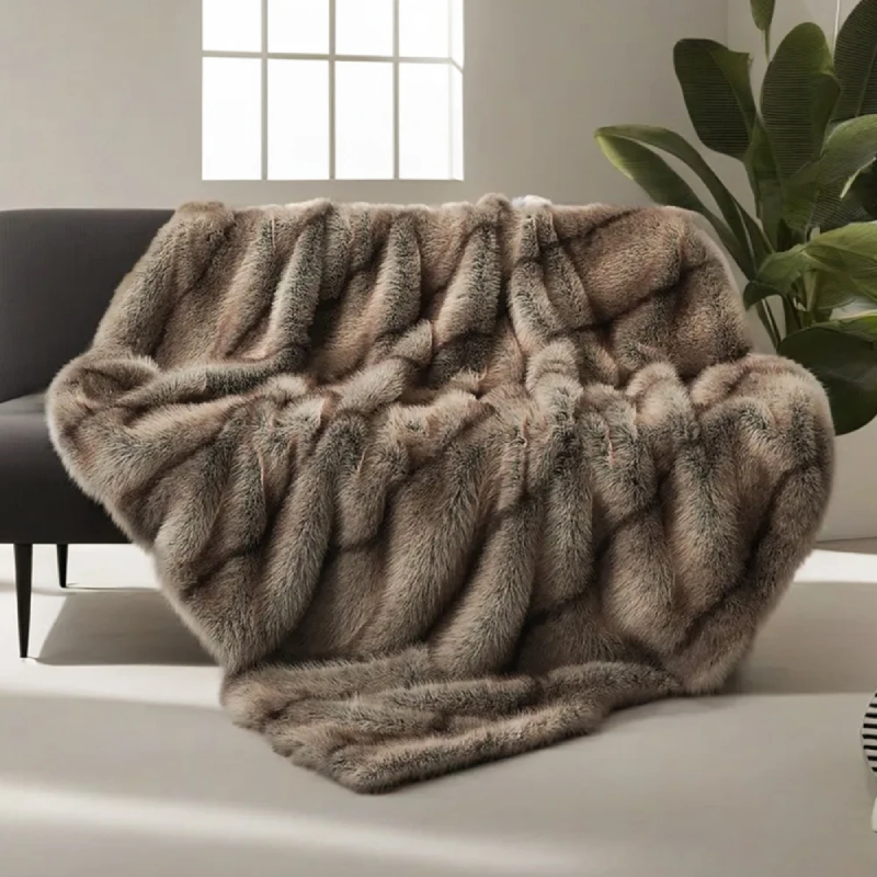 Luxusdecke | Flauschige Marshmallow-Faux-Variante