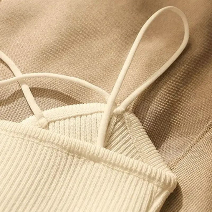 Geripptes Vogue | Top für moderne Outfits mit Statement-Charakter