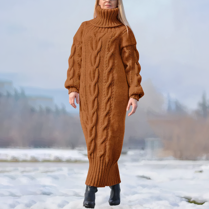 Clara | Damen Strick-Maxikleid lang mit stilvollem Zopfmuster