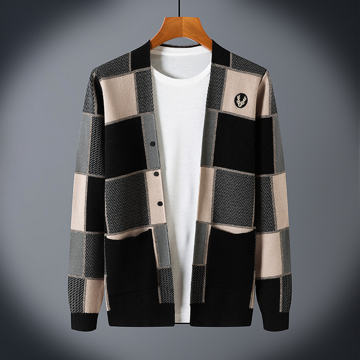 Amalfi | Warme Strickjacke aus feiner Wolle