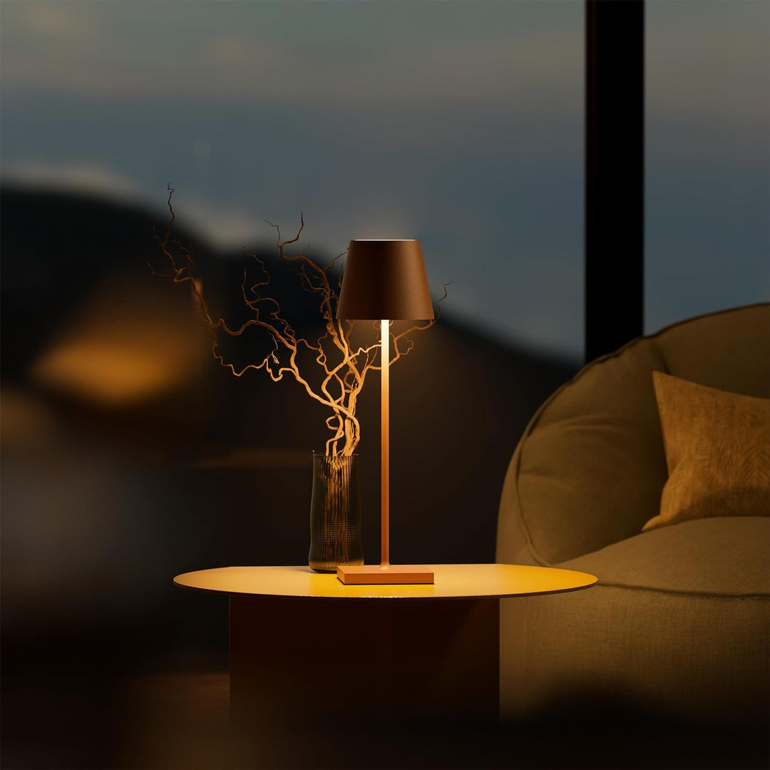 Verstellbare hohe Tischlampe für stilvolle Beleuchtung