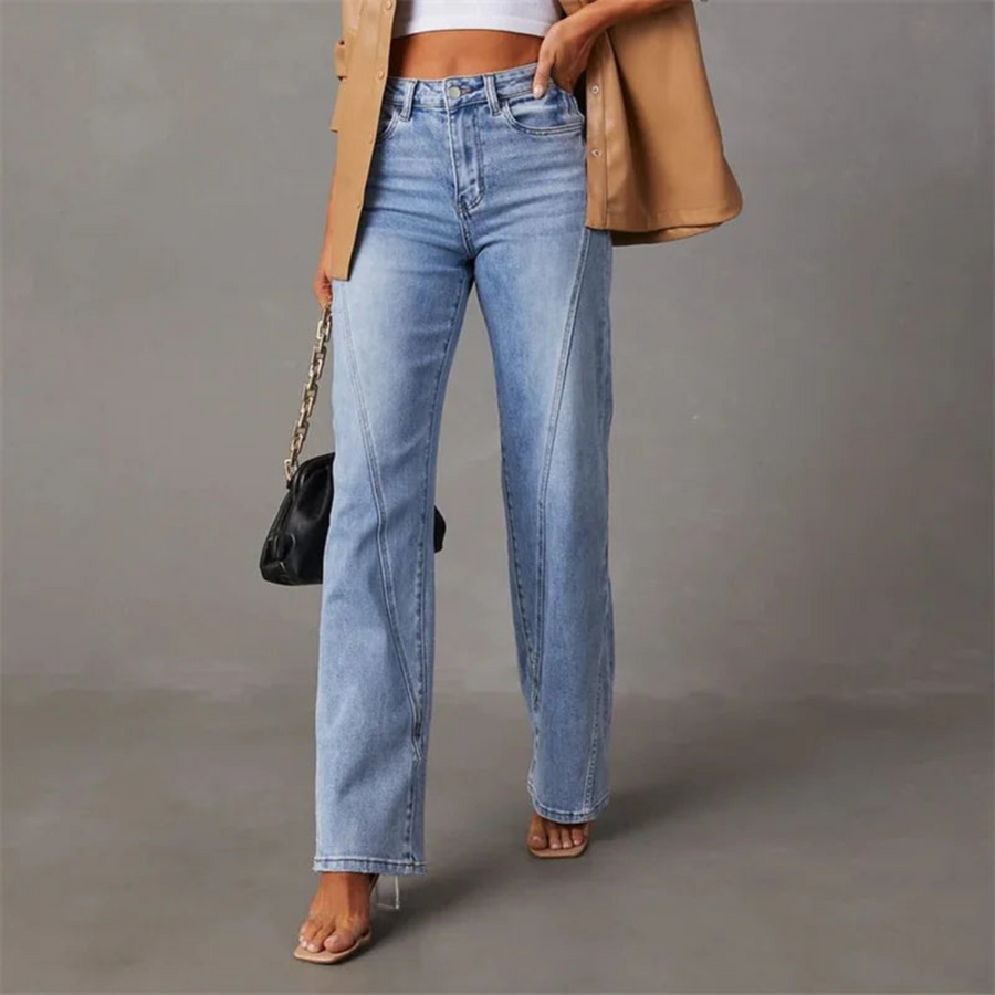 Paula | High-Waist Jeans Damen modisch getragen