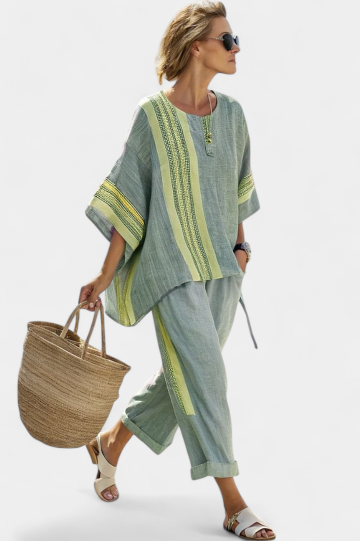 Elisa | Exquisites Lavendeltop mit Mustard-Streifen Hose