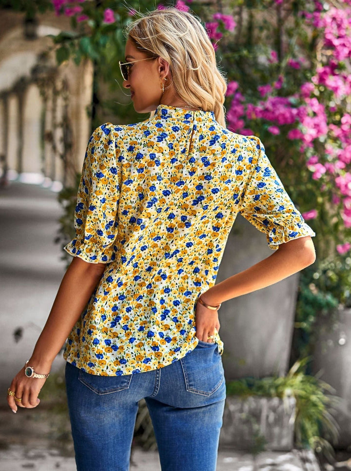 Lässiges Top mit Blumenmuster und Puffärmel