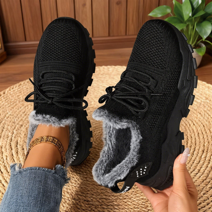 Amira | Fleece-Sneaker für Damen in trendigem Design