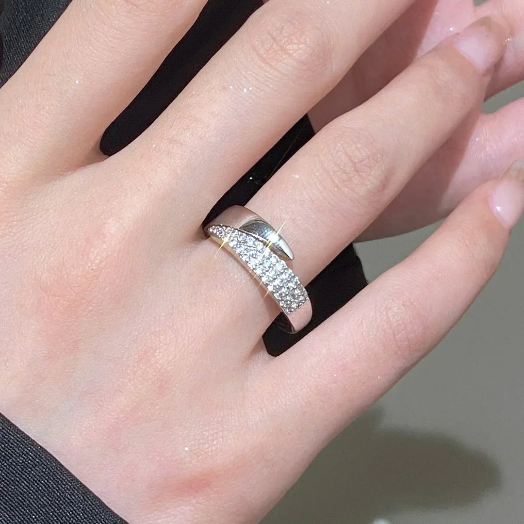 Daniela | Zarter Ring mit edlem Design