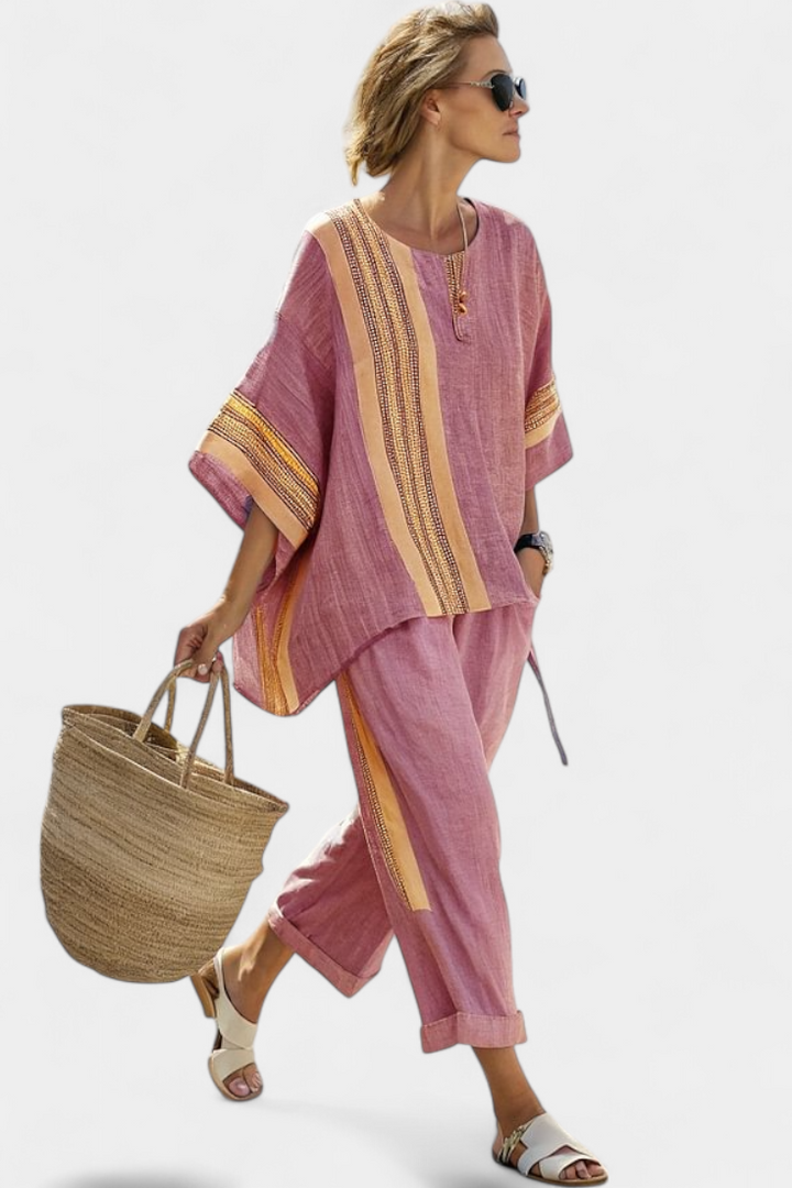 Elisa | Exquisites Lavendeltop mit Mustard-Streifen Hose
