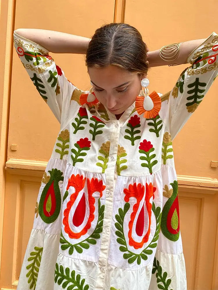 Adeline | Sommerkleid mit feiner Stickerei