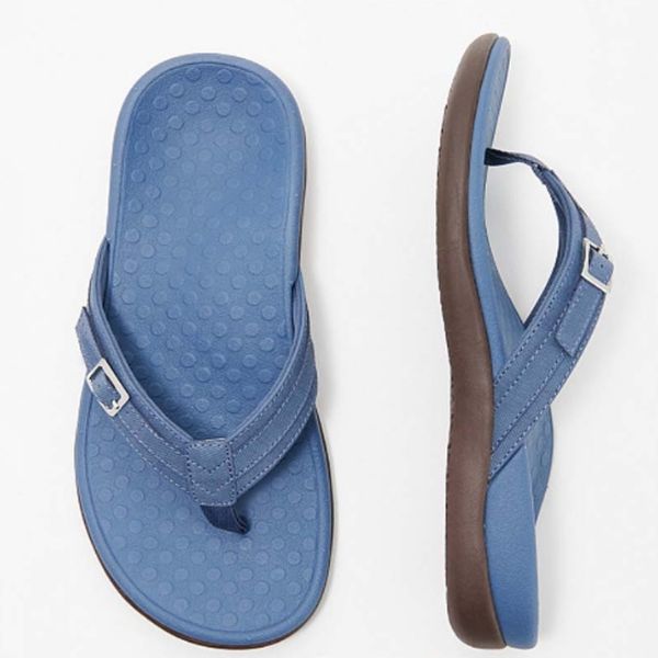Orthopädische Sommersandalen mit Fußkomfort
