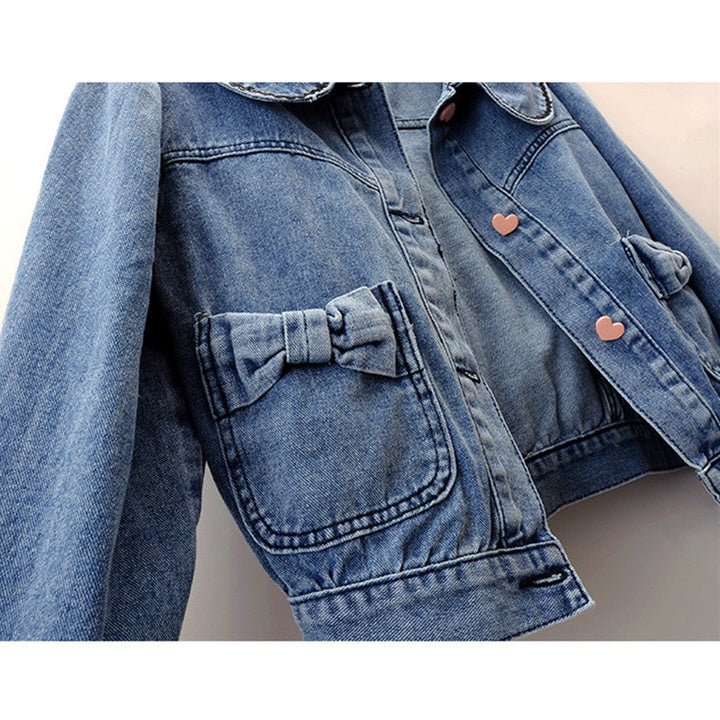Pariser Chic Denim Jacke für elegante Frühlingsabende