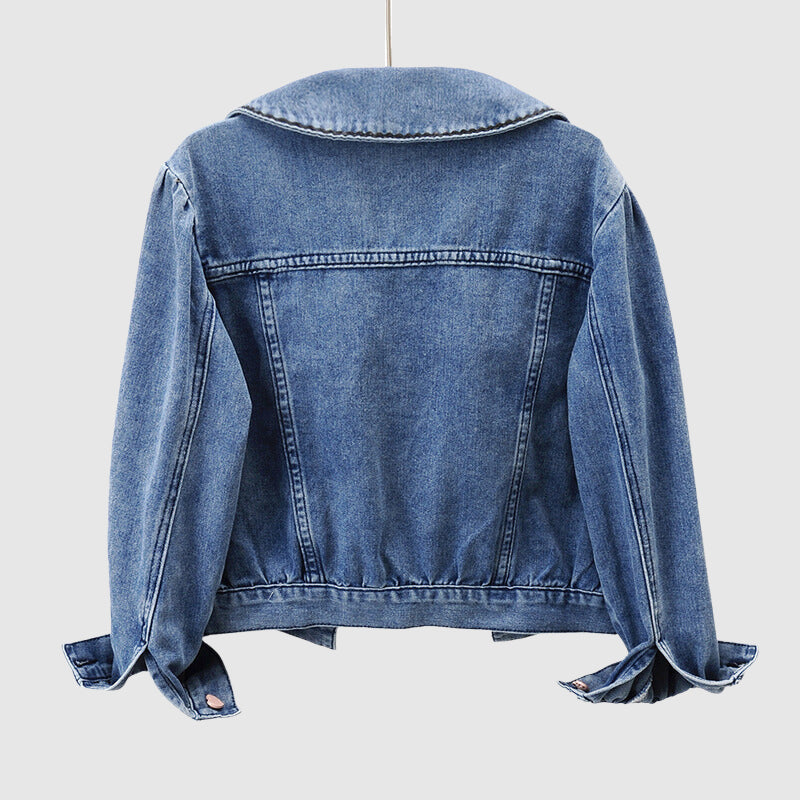 Pariser Chic Denim Jacke für elegante Frühlingsabende