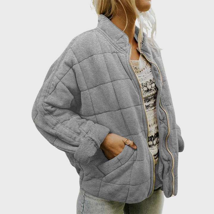 Clara | Gesteppt Jacke mit Reißverschluss im modernen Stil