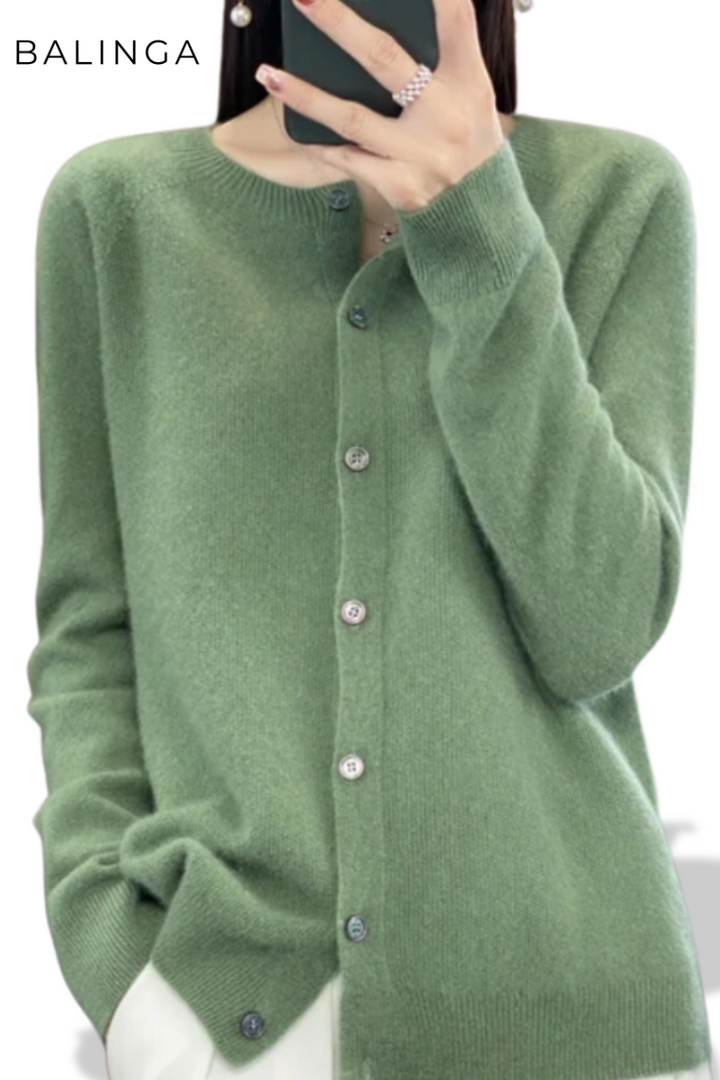 Adeline | Kuschelige Wolljacke aus Strickmaterial