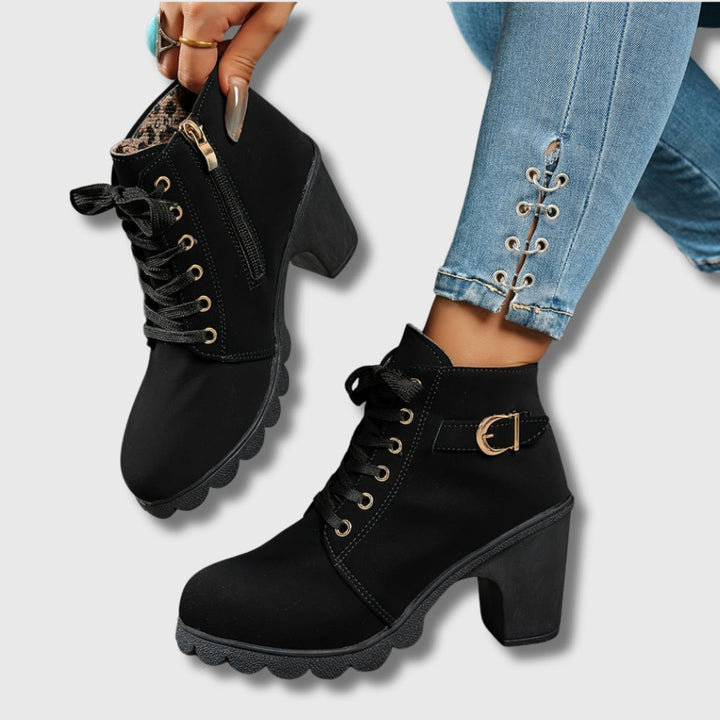 Isabell | Stylische Stiefel Damen mit modischen Details