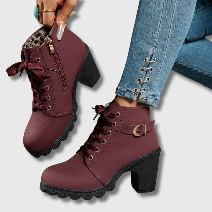 Isabell | Stylische Stiefel Damen mit modischen Details