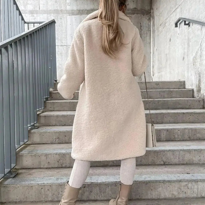 Jana | Lässige Damen-Teddyjacke trendy warm
