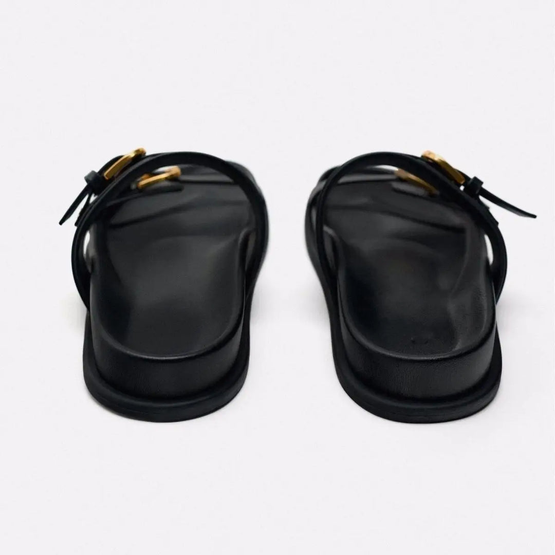 Chill Weekdays | Flache Sandalen für den Sommer