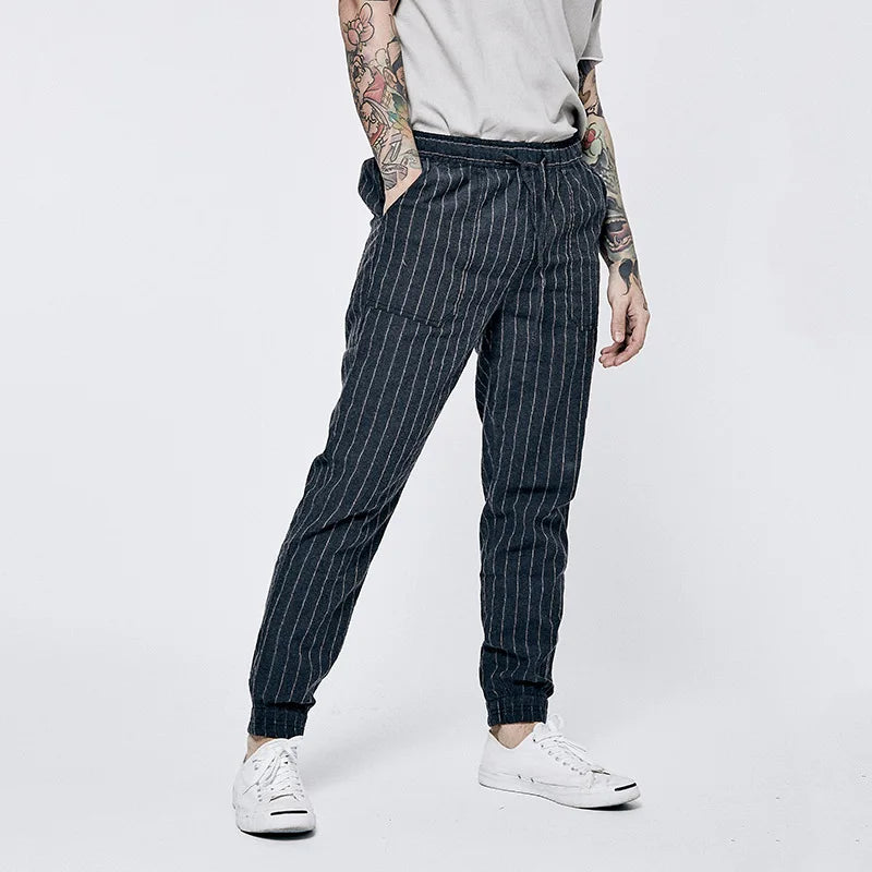 Sommerhose mit Nadelstreifen in elegantem Design
