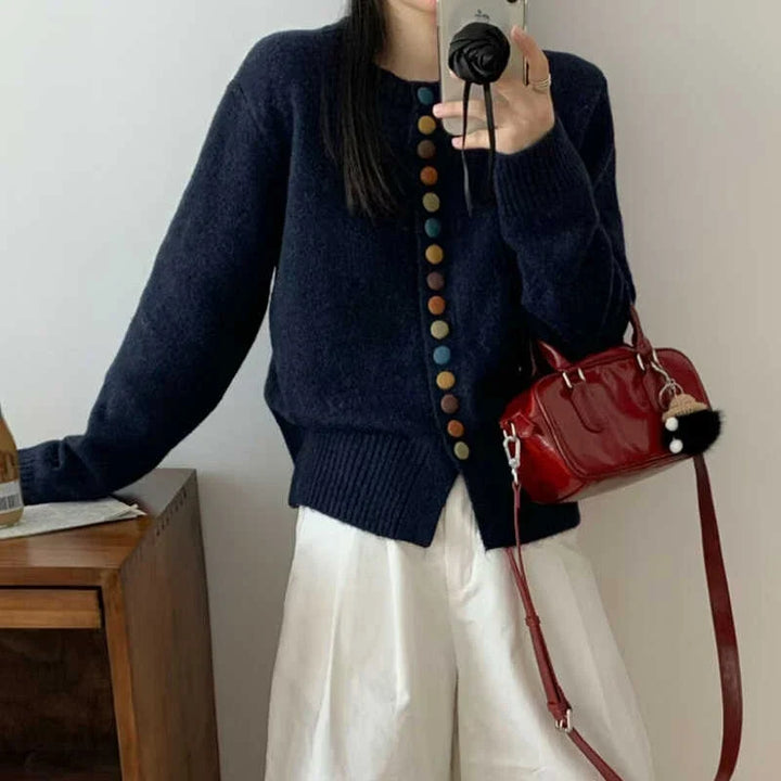 Elena | Feiner Strickcardigan mit edlen Details