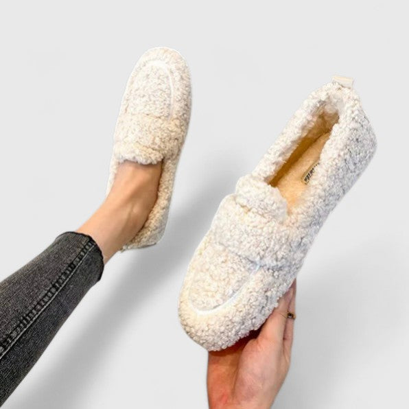 Amelia | Warme Slipper im stilvollen eleganten Design