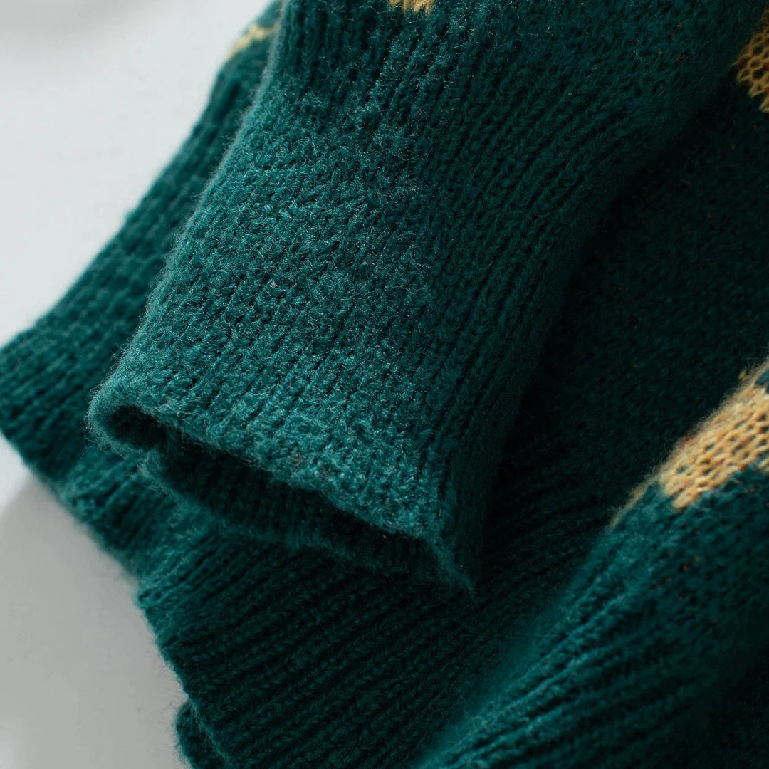Herbstpullover | Kuschelig mit Laubmotiv – für gemütliche Stunden