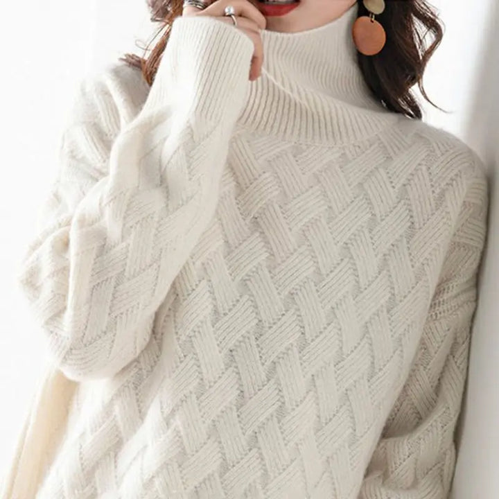Mila | Zeitloser Strickpullover mit feinem Rollkragen