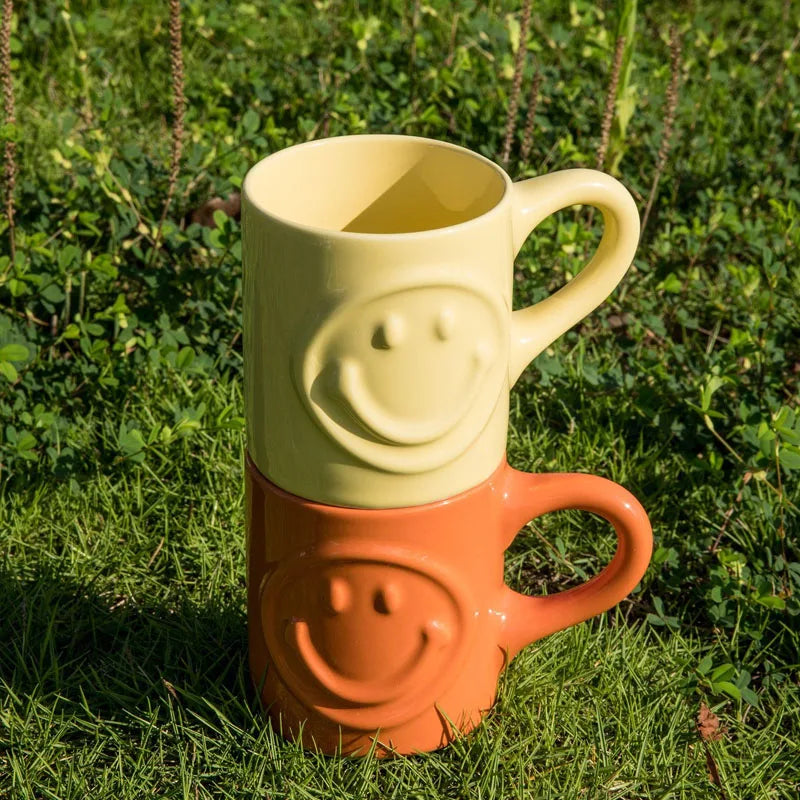 Happy Days | Keramikbecher mit fröhlichem Design
