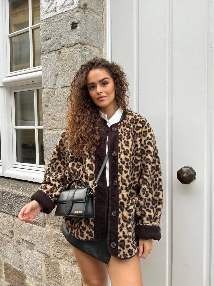VEALA | Jacke mit modernem Leopardenmuster