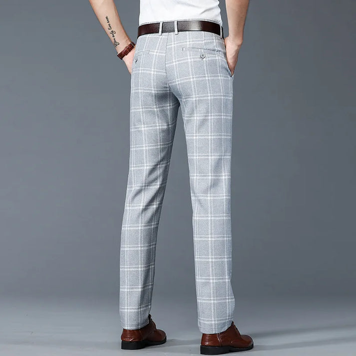 James | Karierte Hose im modernen Casual-Stil