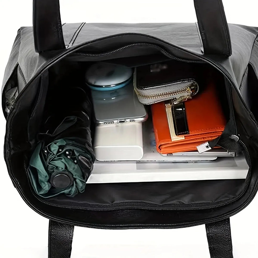 Martha | Ledertasche mit verstellbarem Schulterriemen