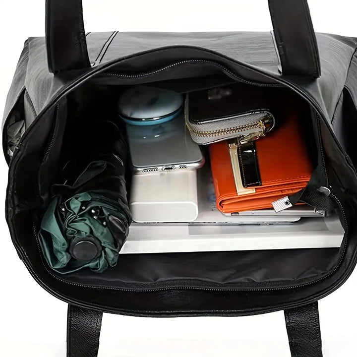 Martha | Ledertasche mit verstellbarem Schulterriemen