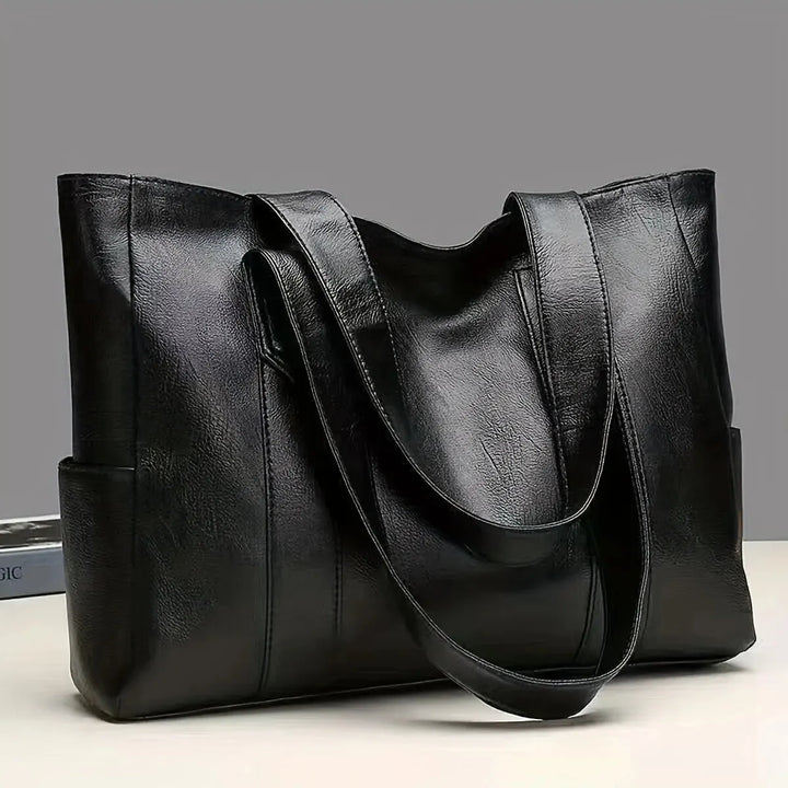 Martha | Ledertasche mit verstellbarem Schulterriemen