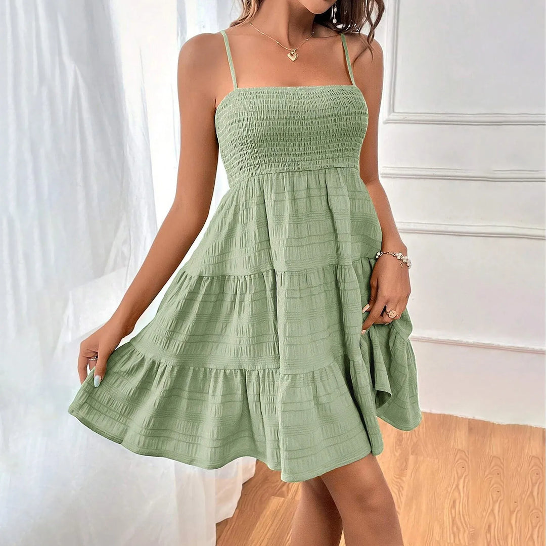 DAS SOMMERKLEID FÜR DEN STRAND