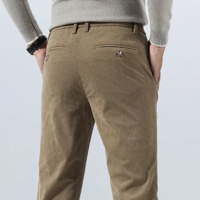 Chester | Cordhose für Herren im modernen Schnitt