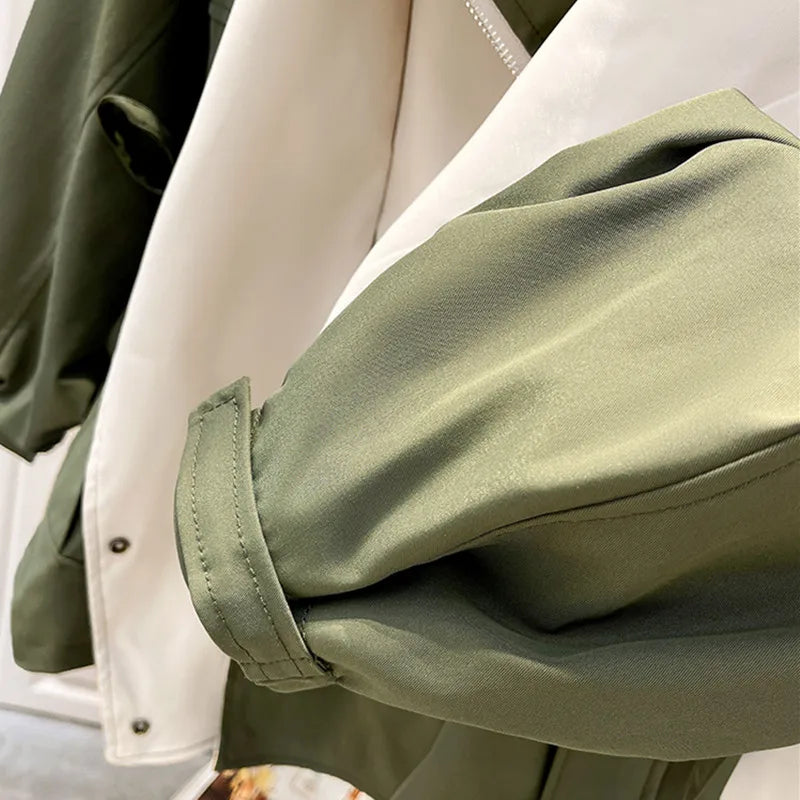Clara | Leichte Windjacke für aktive Alltagstage