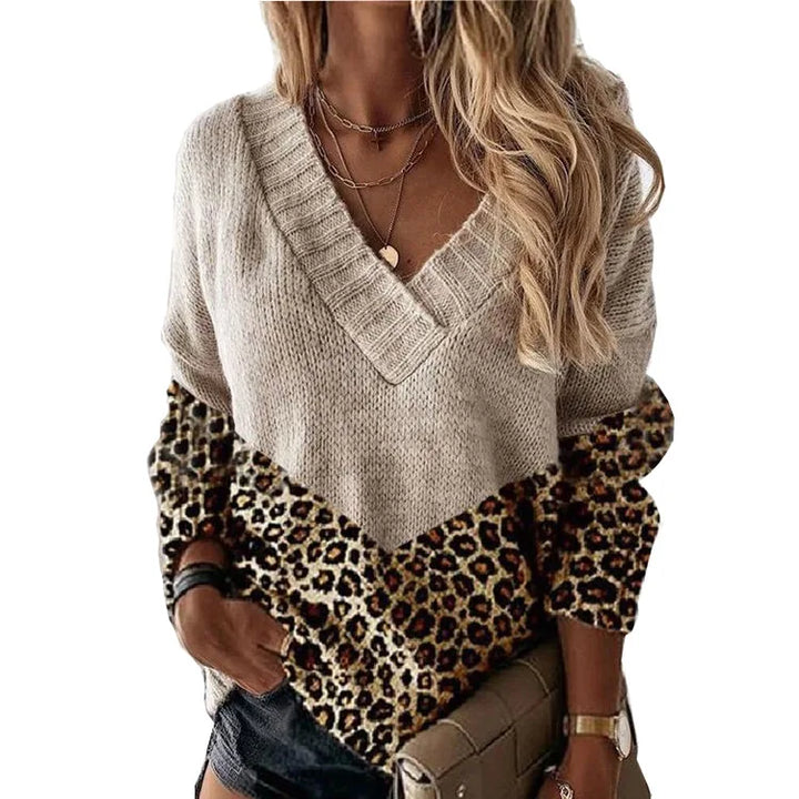 Le Clair | V-Ausschnitt-Pullover mit Leopardenmuster und Farbblöcken