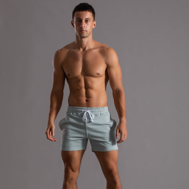 Alex Stylische gestreifte Shorts für lässige Sommerlooks