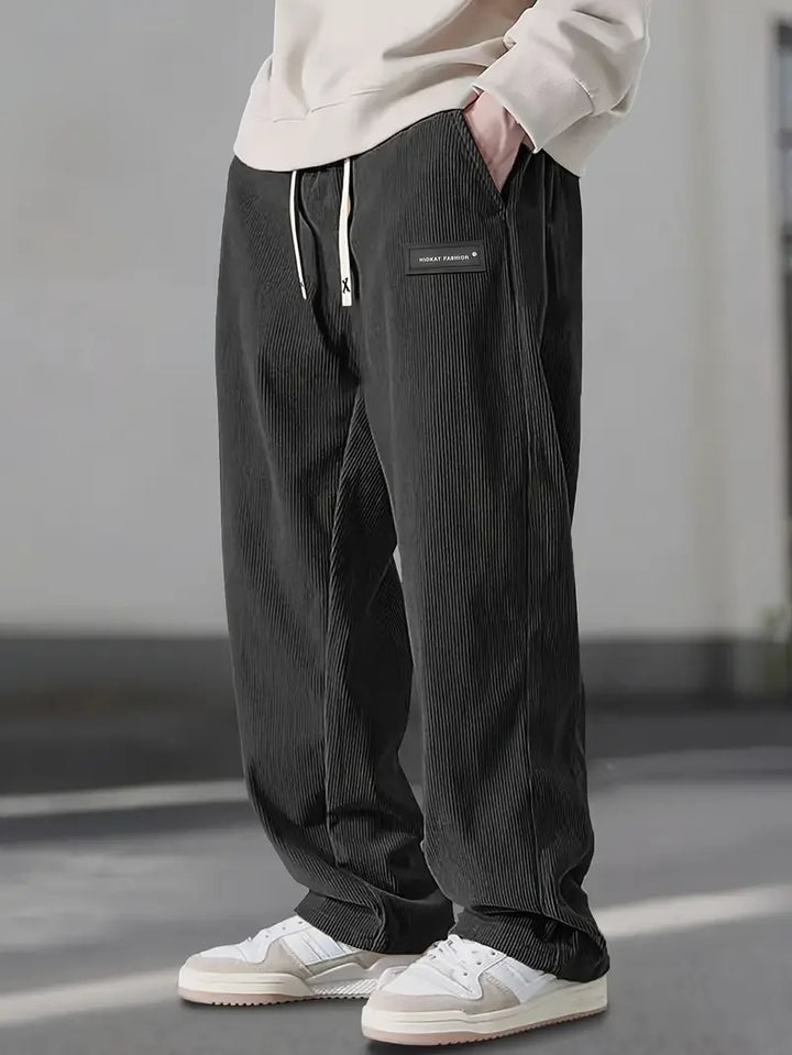 Anton | Locker geschnittene Cordhose Herren lässig