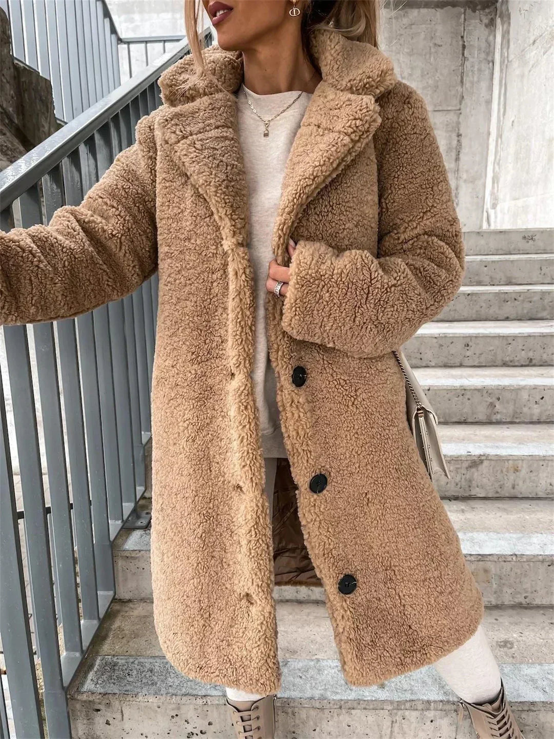 Jana | Lässige Damen-Teddyjacke trendy warm