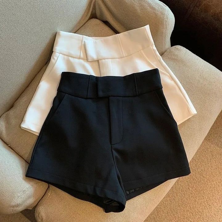 Schlanke schwarze Anzugshose für Business und Abendanlässe